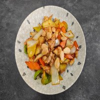 Pollo con almendras